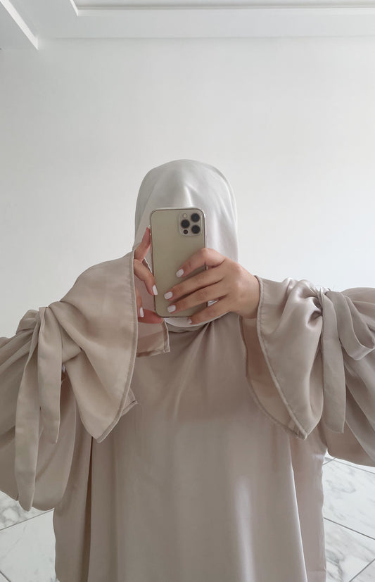 Robe Nolee